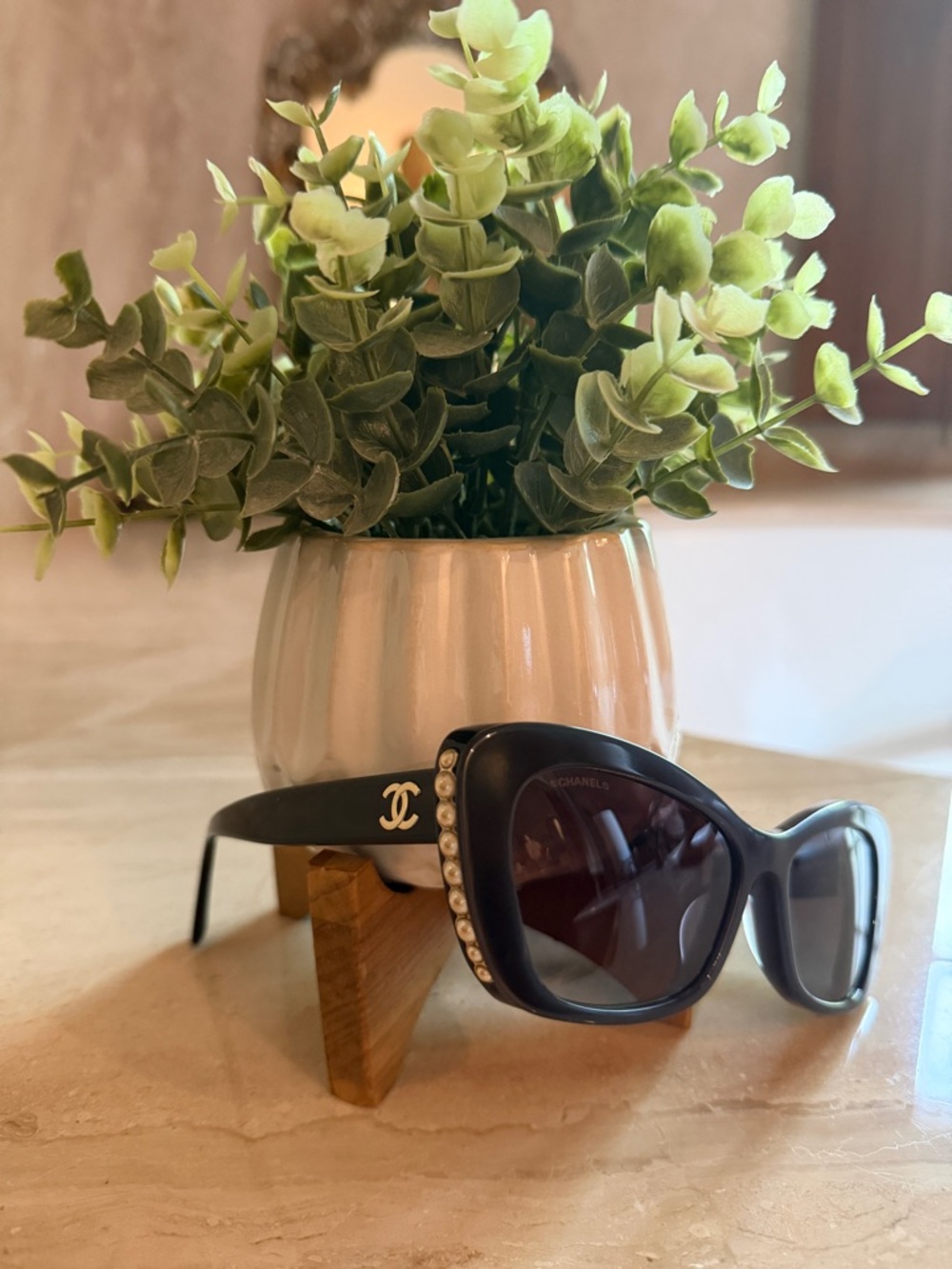 CHANEL Black Pearl-Trim Cat-Eye Sunglasses with Gold CC - Picture 2 of 11